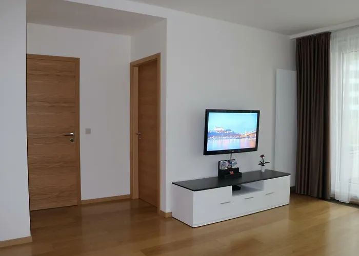 Panorama With Free Parking * 브라티슬라바