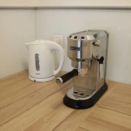 Apartment Panorama With Free Parking Pressburg